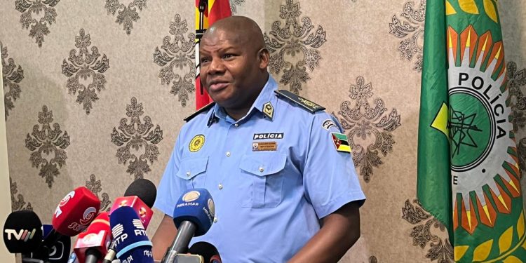 Polícia Abre Processo-Crime Contra Líder da Oposição Devido à Violência Pós-Eleitoral