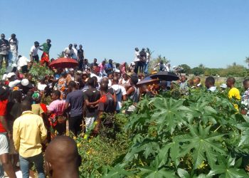 Police Clash With Public Before Funeral