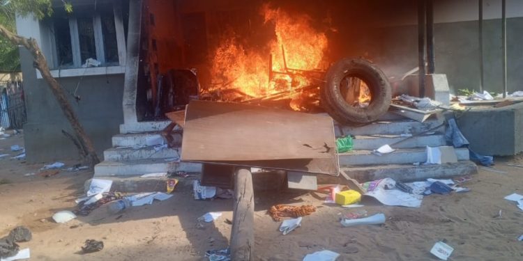 Violência Pós-eleitoral Chega a Cabo Delgado e há Risco de Beneficiar Insurgentes Jihadistas