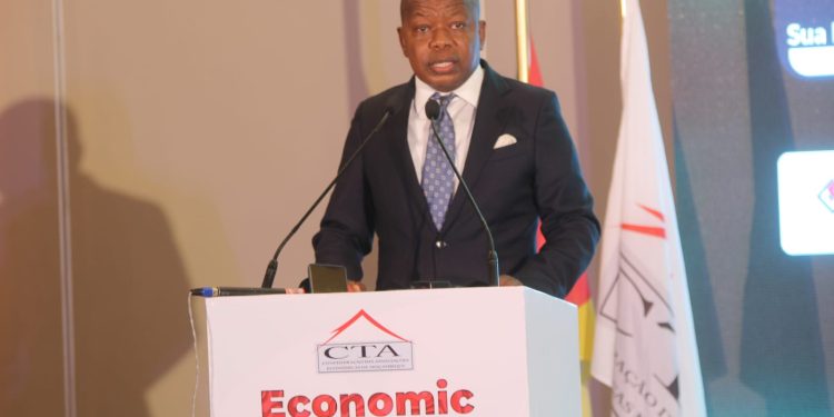 Protestos Pós-Eleitorais Causaram Prejuízos de 32 Mil Milhões e Perda de 17 Mil Empregos, diz CTA