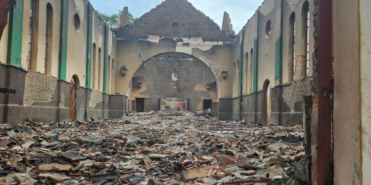 Bispos católicos exigem fim imediato à intolerância religiosa e ódio contra os cristãos em Cabo Delgado