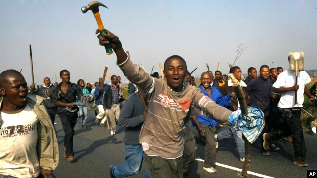 Mob Violence Kills at Least four Mozambicans in South Africa