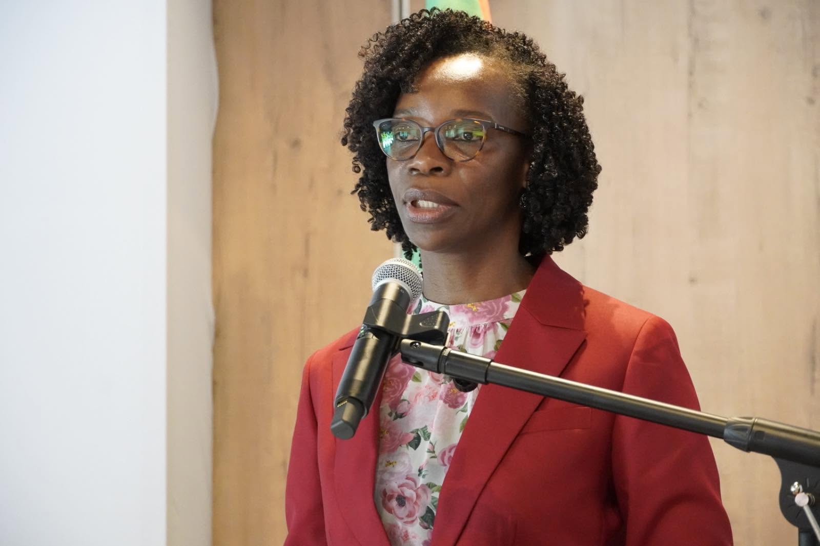 Artificial Intelligence Poses a Choice, Says Labour Minister