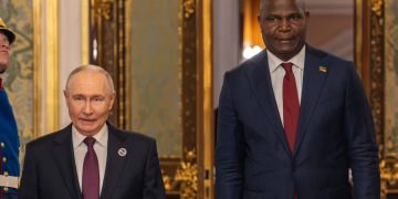 Putin e Chapo trocam elogios no seu primeiro encontro em Moscovo